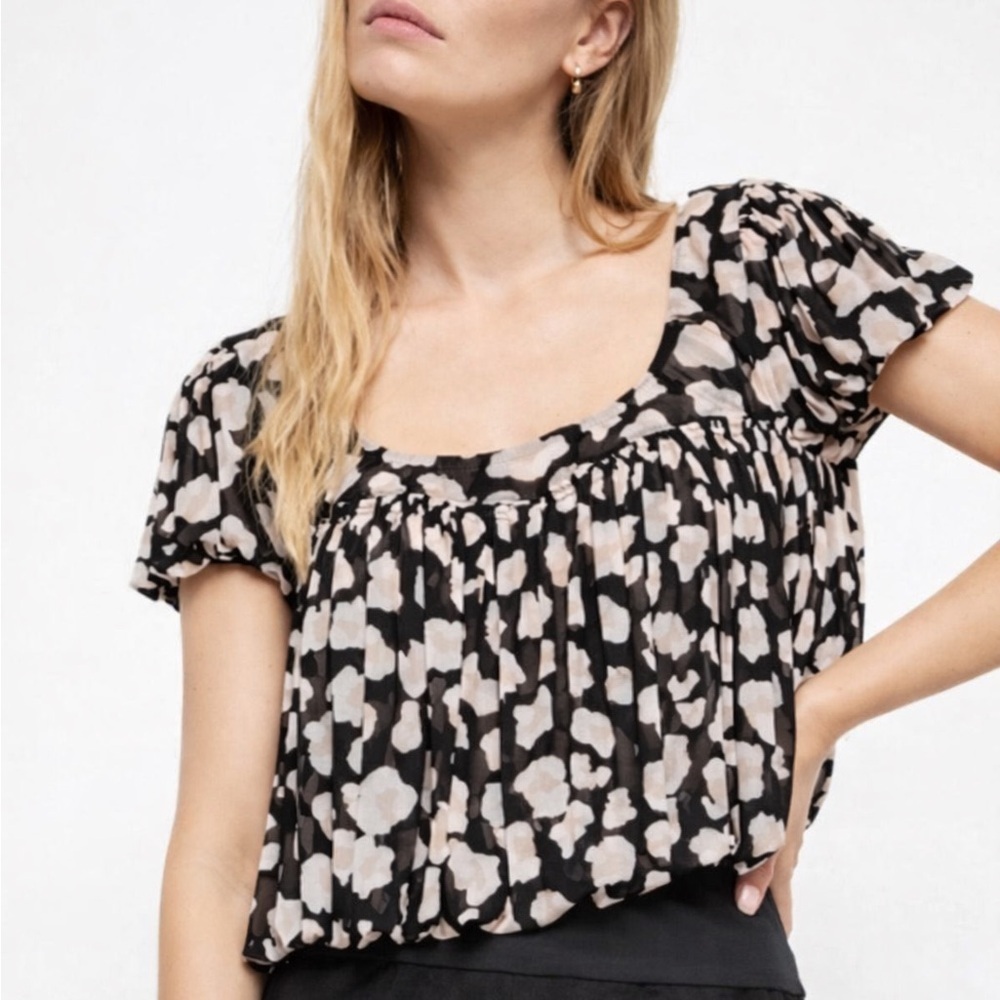 Free People Abstract Floral Bubble Hem Babydoll Blouse Black Cream S